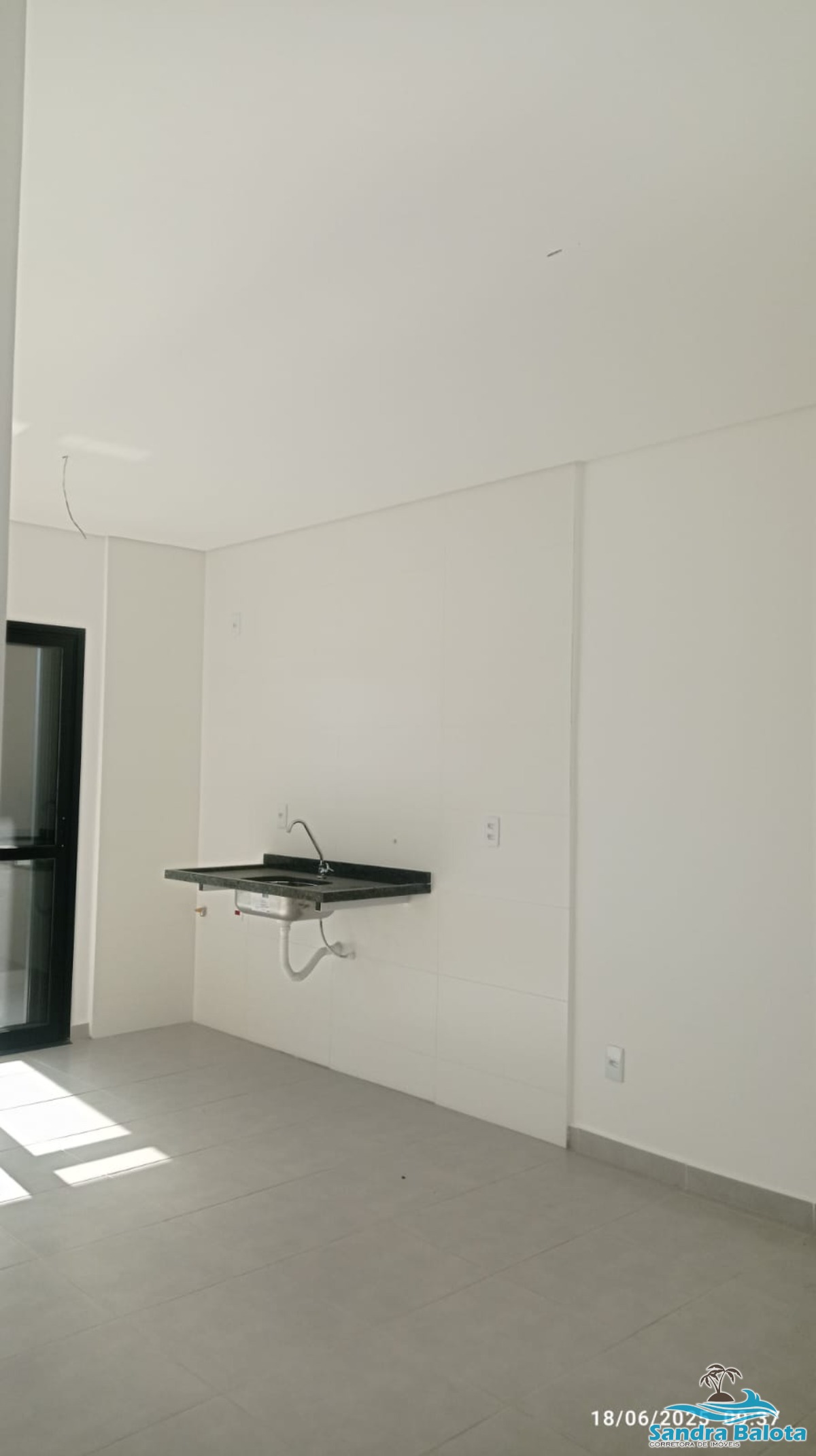 Apartamento de 1 dormitório com vista mar/Tenório