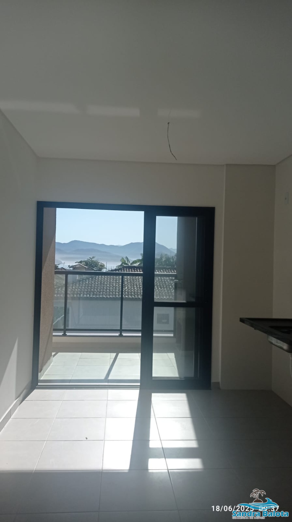 Apartamento de 1 dormitório com vista mar/Tenório