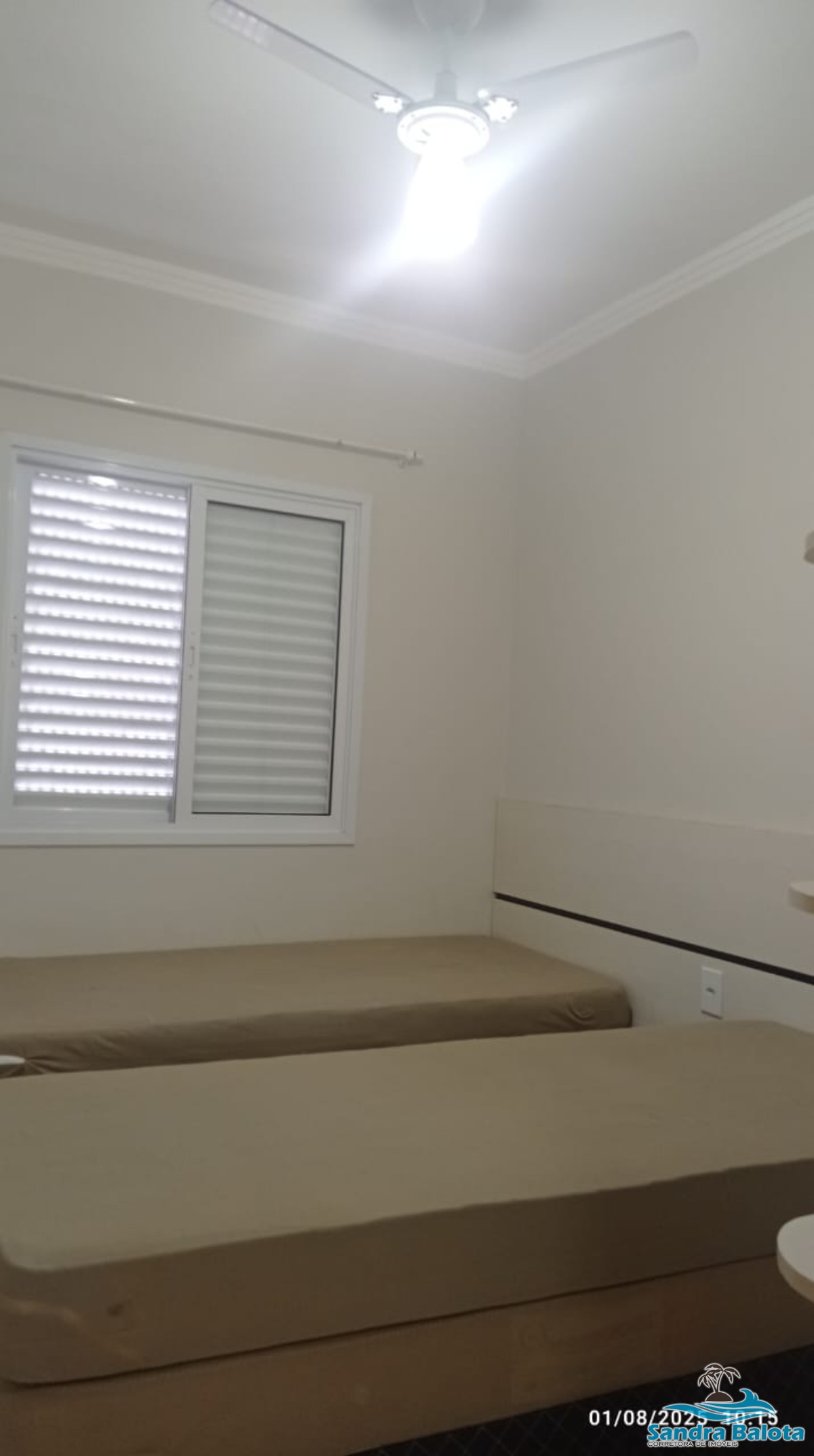 Apartamento à 200 metros da Praia Grande/Ubatuba