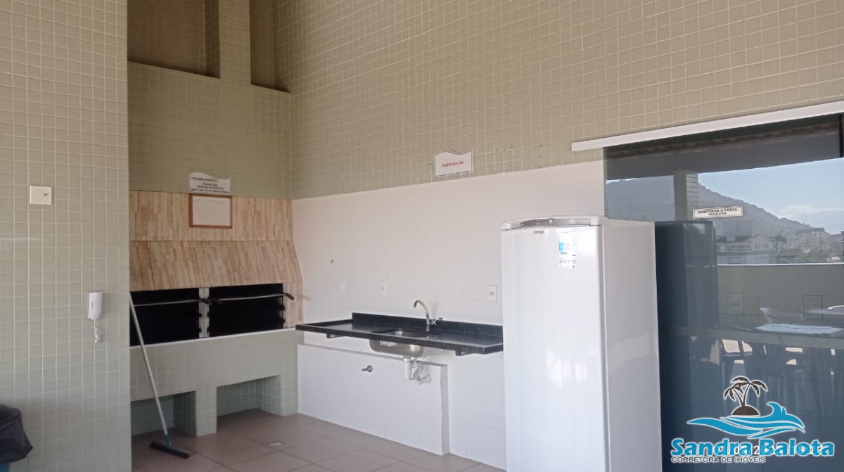 Apartamento à 200 metros da Praia Grande/Ubatuba