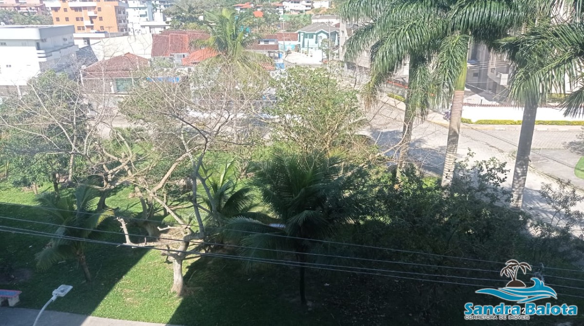 Apartamento à 200 metros da Praia Grande/Ubatuba