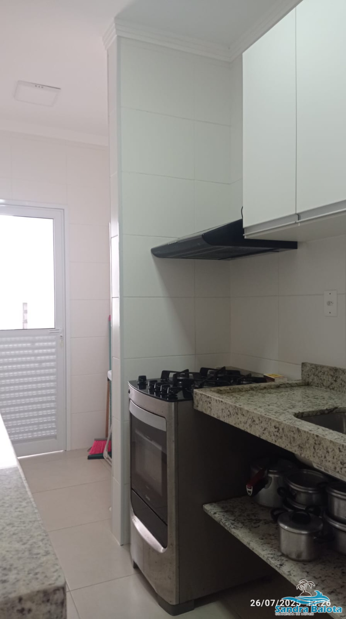 Apartamento de 2 dormitórios na Praia Grande a 400 metros da praia/Ubatuba