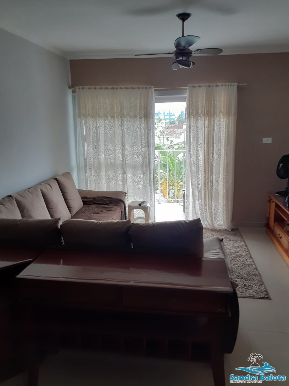 Excelente Localização!! Apartamento de 3 Dormitóriositaguá