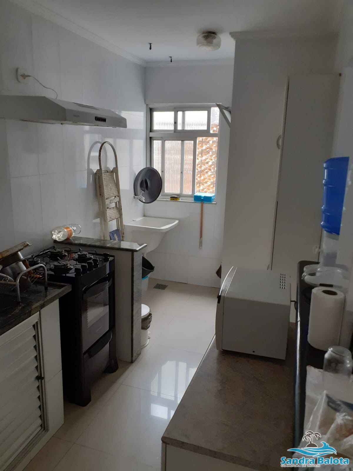 Excelente localização!! Apartamento de 3 dormitórios/Itaguá