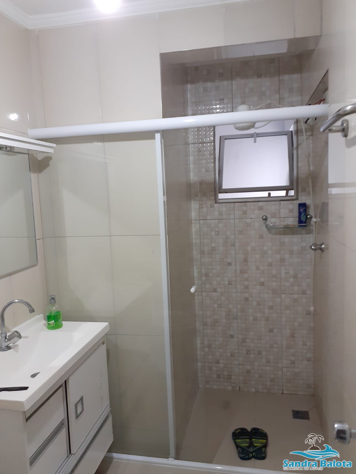 Excelente localização!! Apartamento de 3 dormitórios/Itaguá