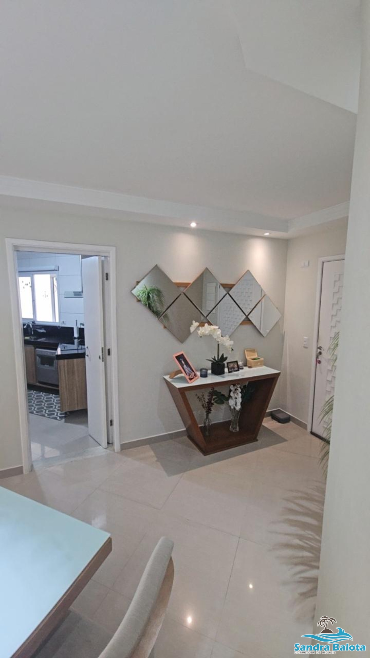 Excelente apartamento de 3 dormitórios no Barra da Itaguá/Barra da Lagoa