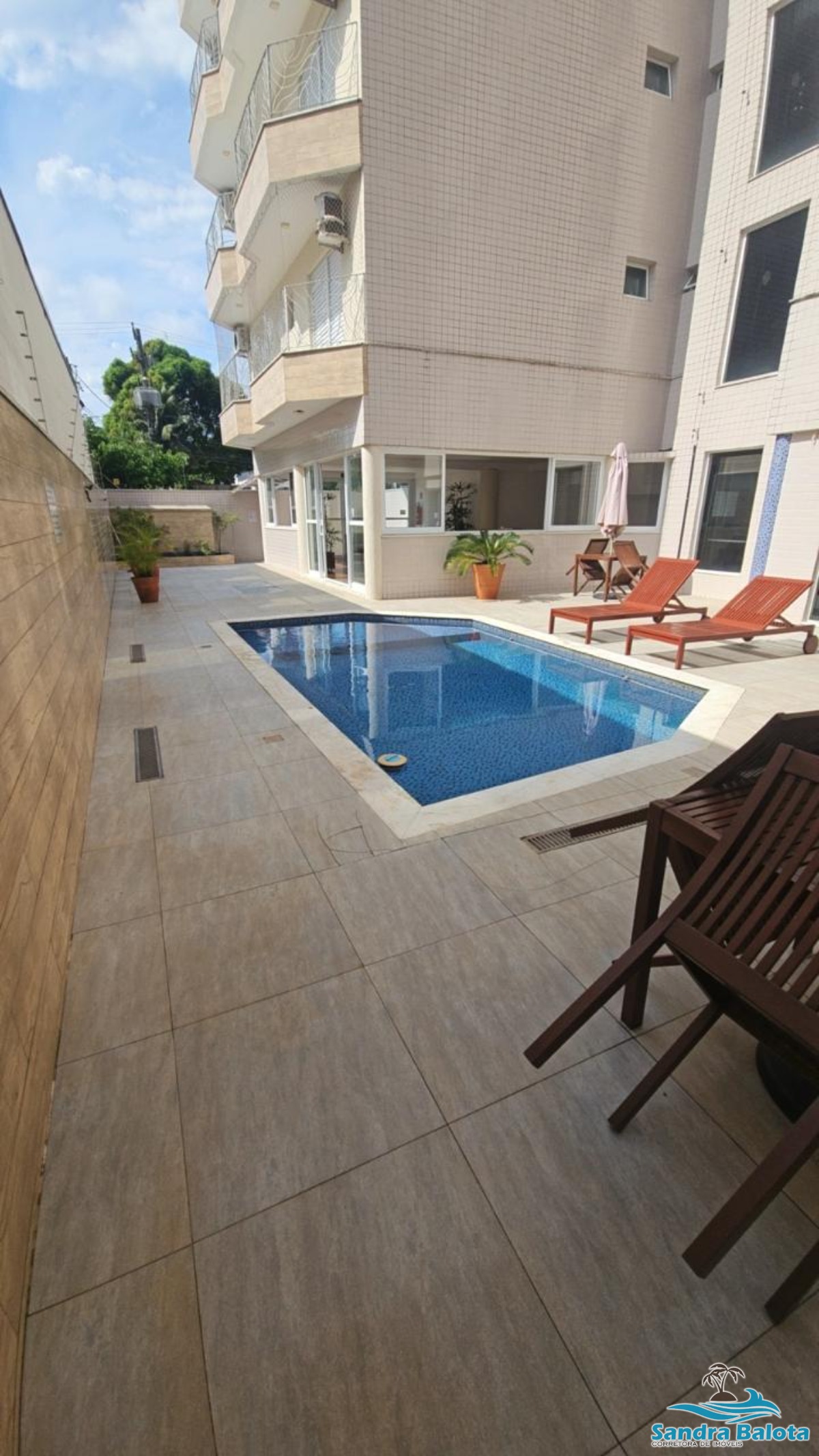 Excelente apartamento de 3 dormitórios no Barra da Itaguá/Barra da Lagoa