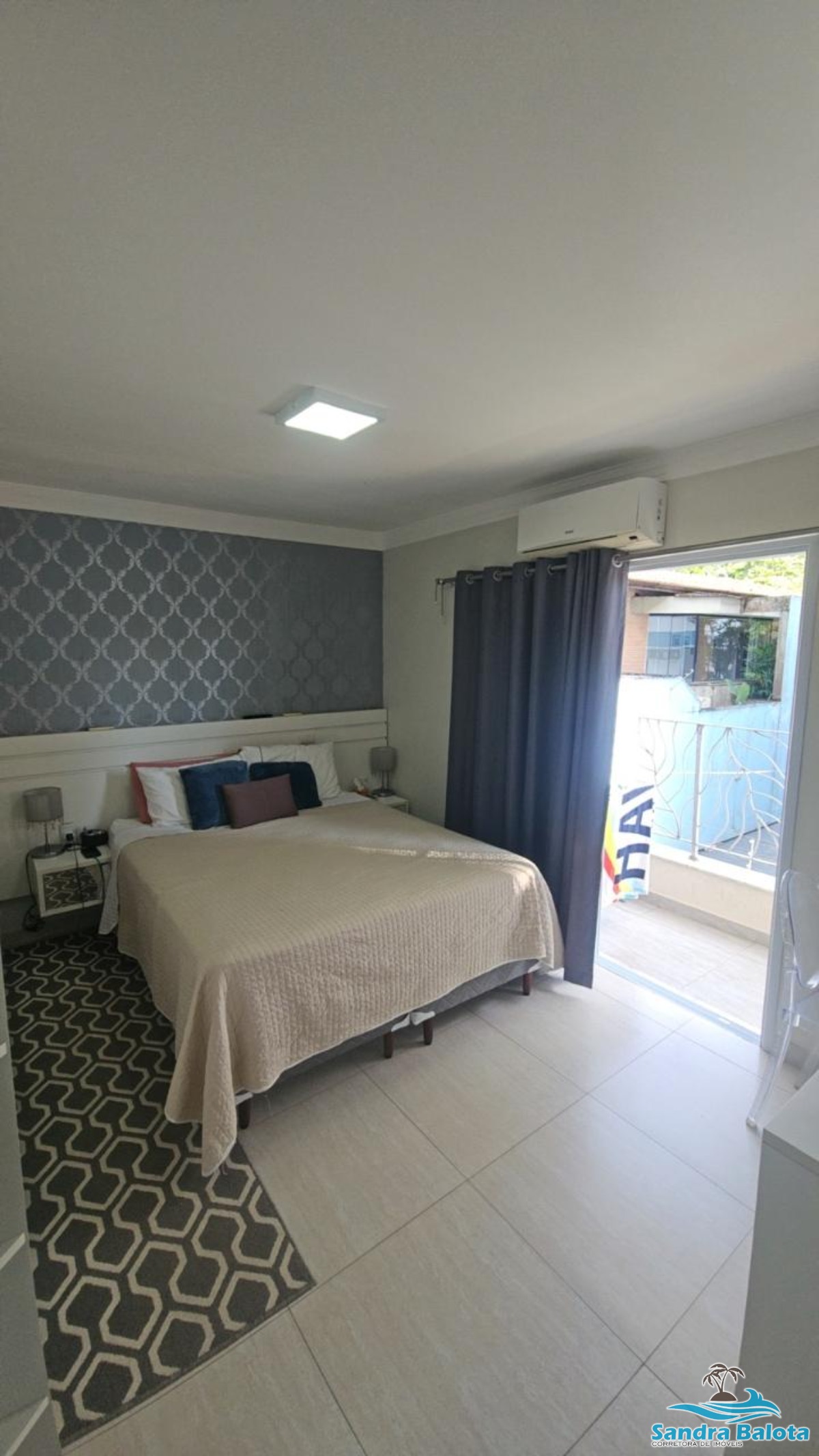 Excelente apartamento de 3 dormitórios no Barra da Itaguá/Barra da Lagoa