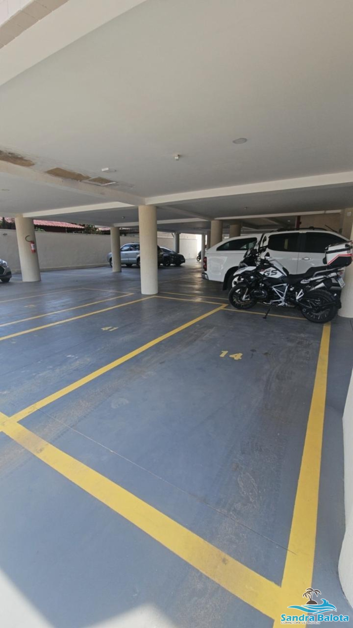 Excelente apartamento de 3 dormitórios no Barra da Itaguá/Barra da Lagoa