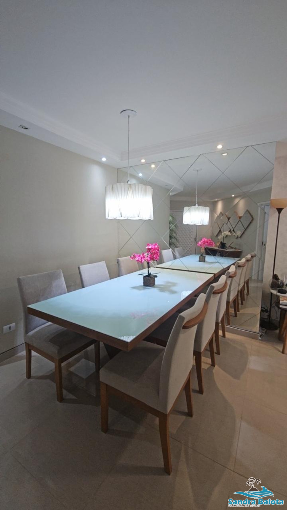 Excelente apartamento de 3 dormitórios no Barra da Itaguá/Barra da Lagoa