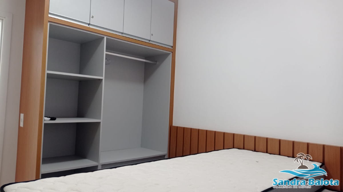 Apartamento novo de 2 dormitórios à 400 metros da praia