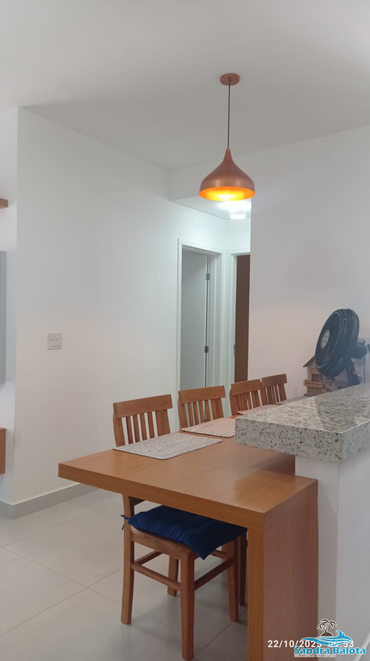 Apartamento novo de 2 dormitórios à 400 metros da praia