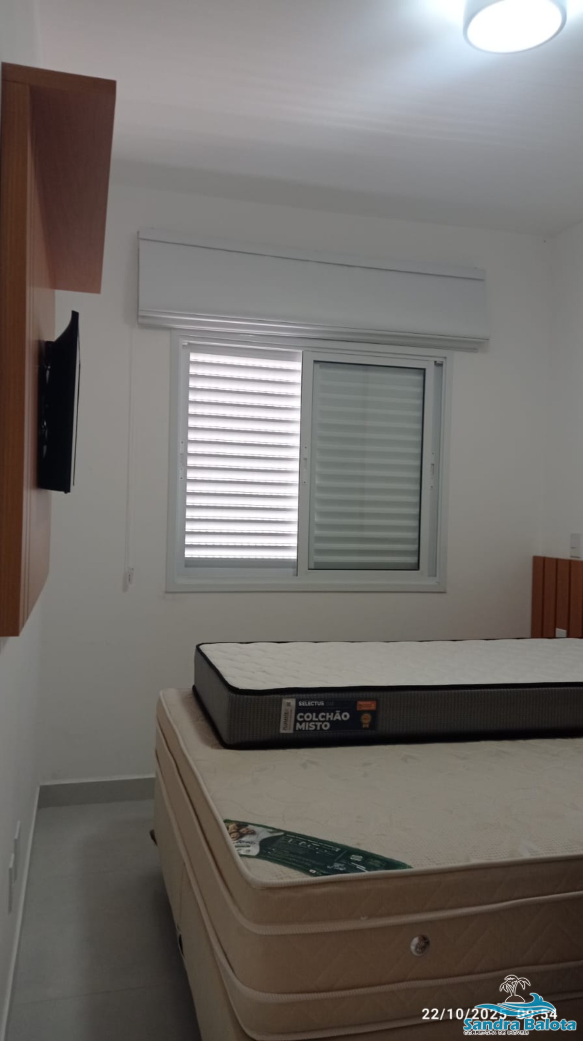 Apartamento novo de 2 dormitórios à 400 metros da praia