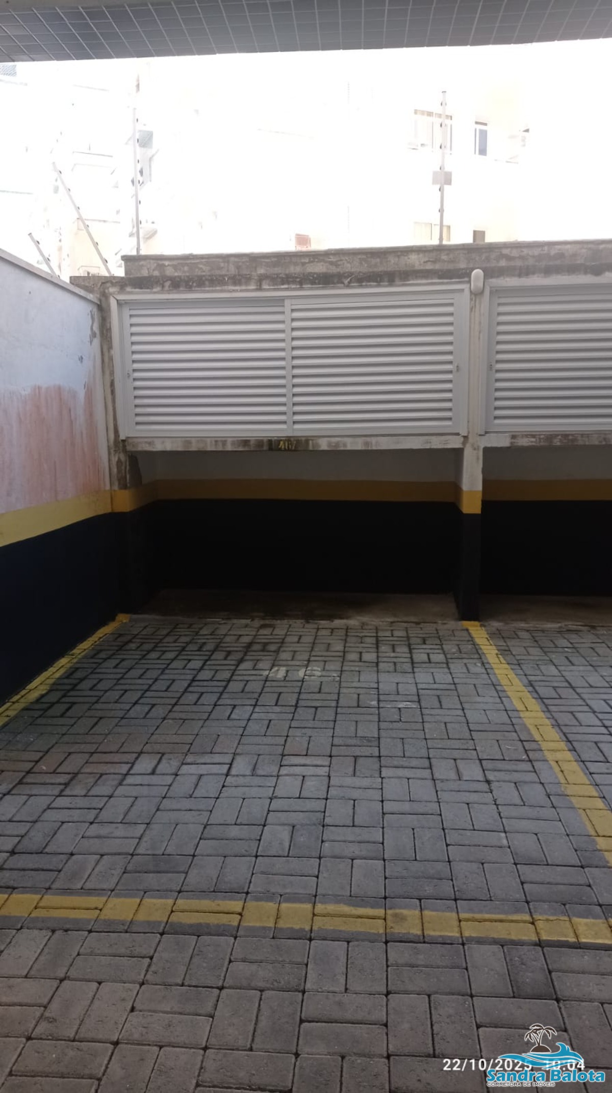Apartamento novo de 2 dormitórios à 400 metros da praia