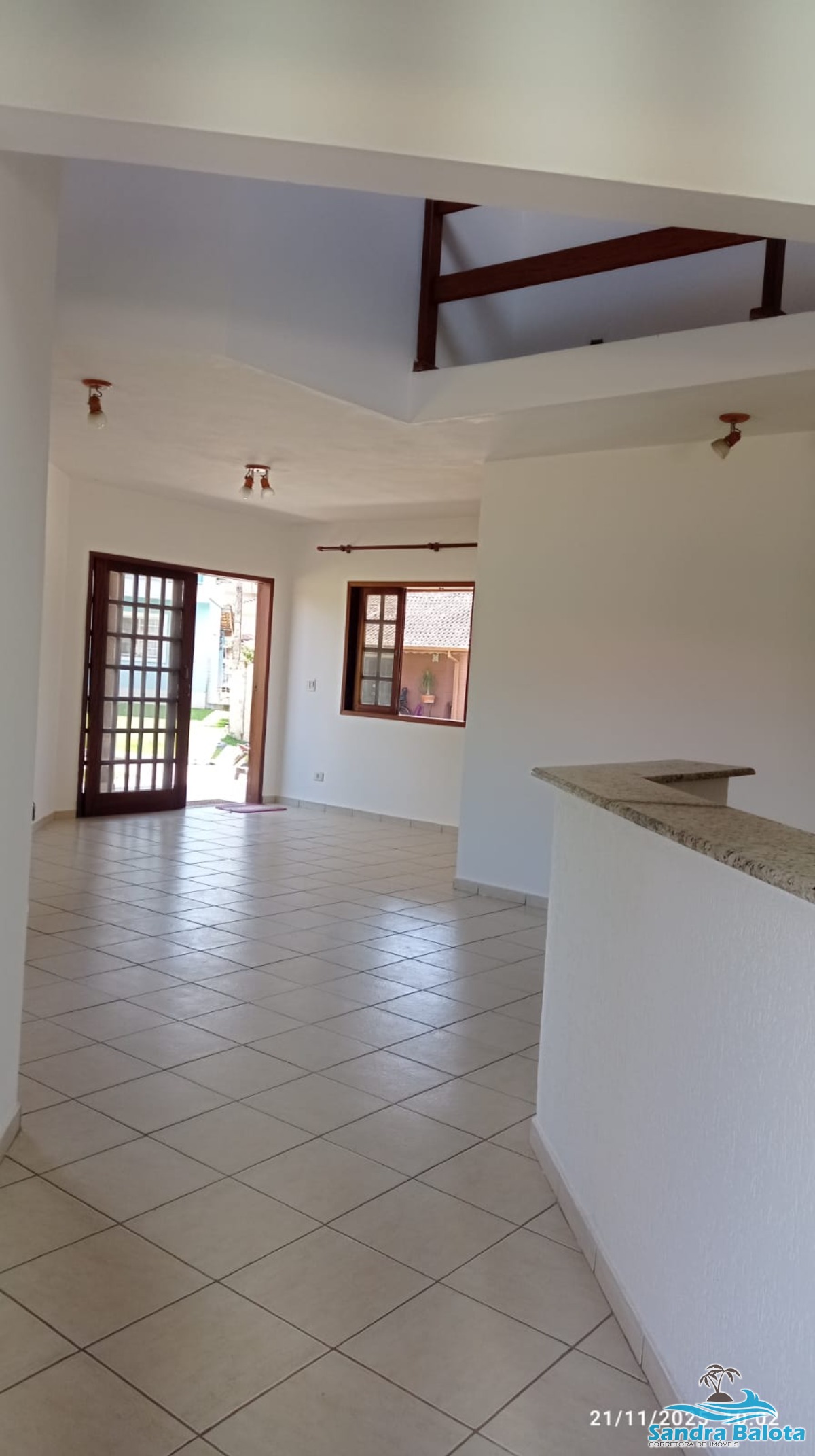 Casa em condomínio fechado com 3 dormitórios sendo 1 suíte/Horto -Ubatuba