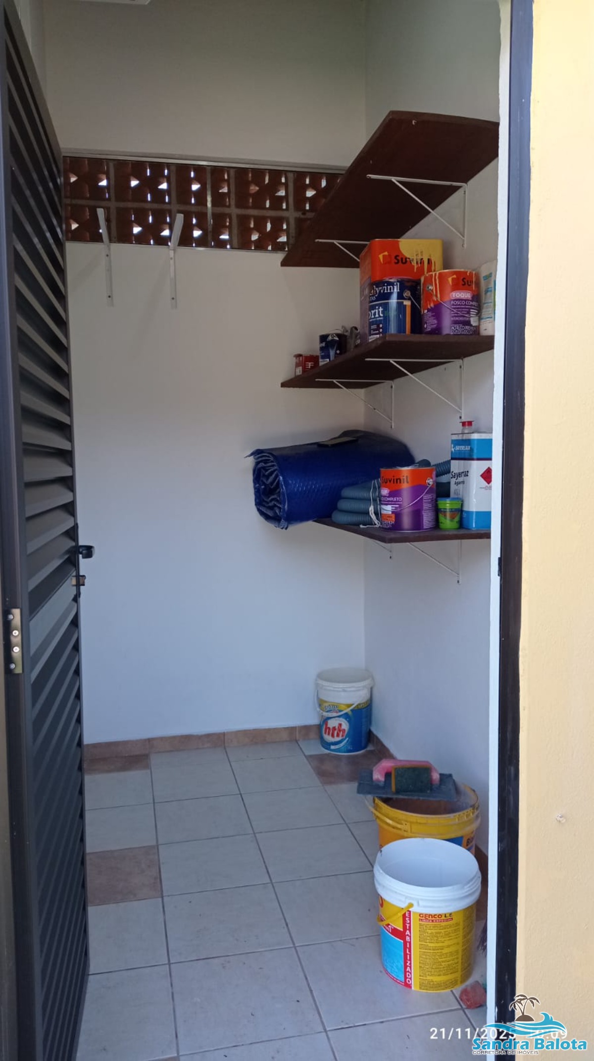 Casa em condomínio fechado com 3 dormitórios sendo 1 suíte/Horto -Ubatuba
