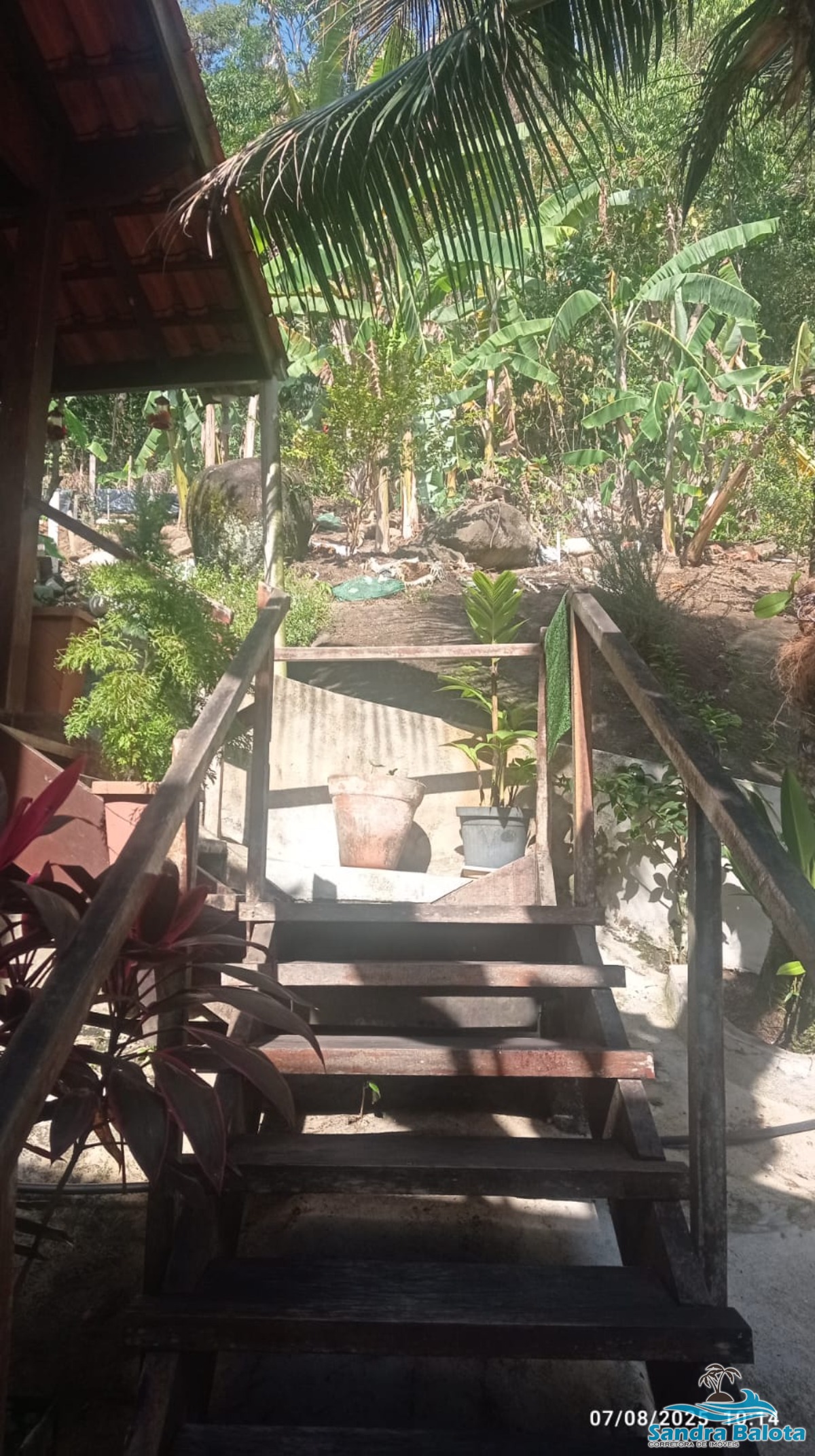 Apartamento mobiliado com 2 dormitórios/Praia Grande-Ubatuba