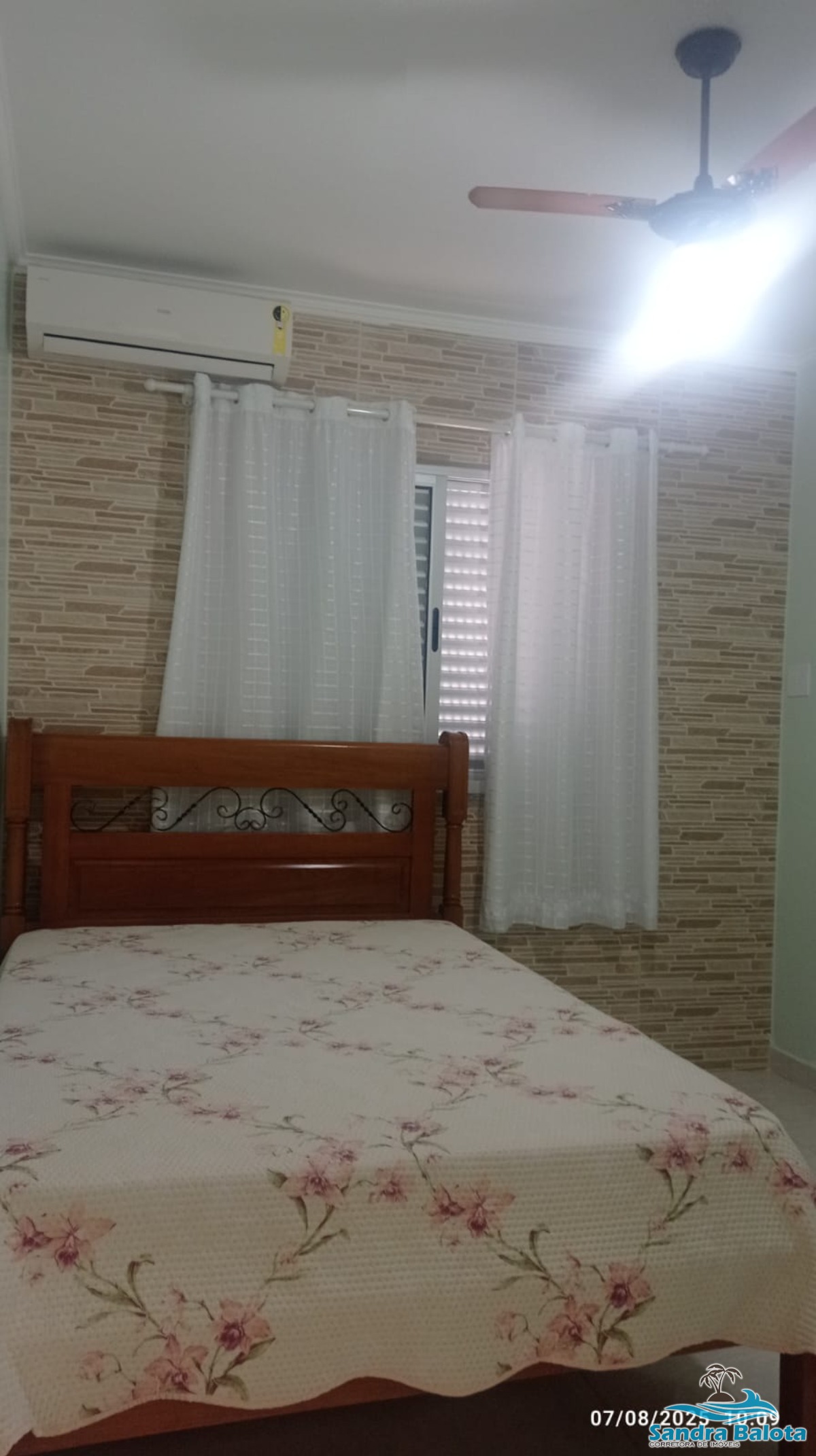 Apartamento mobiliado com 2 dormitórios/Praia Grande-Ubatuba