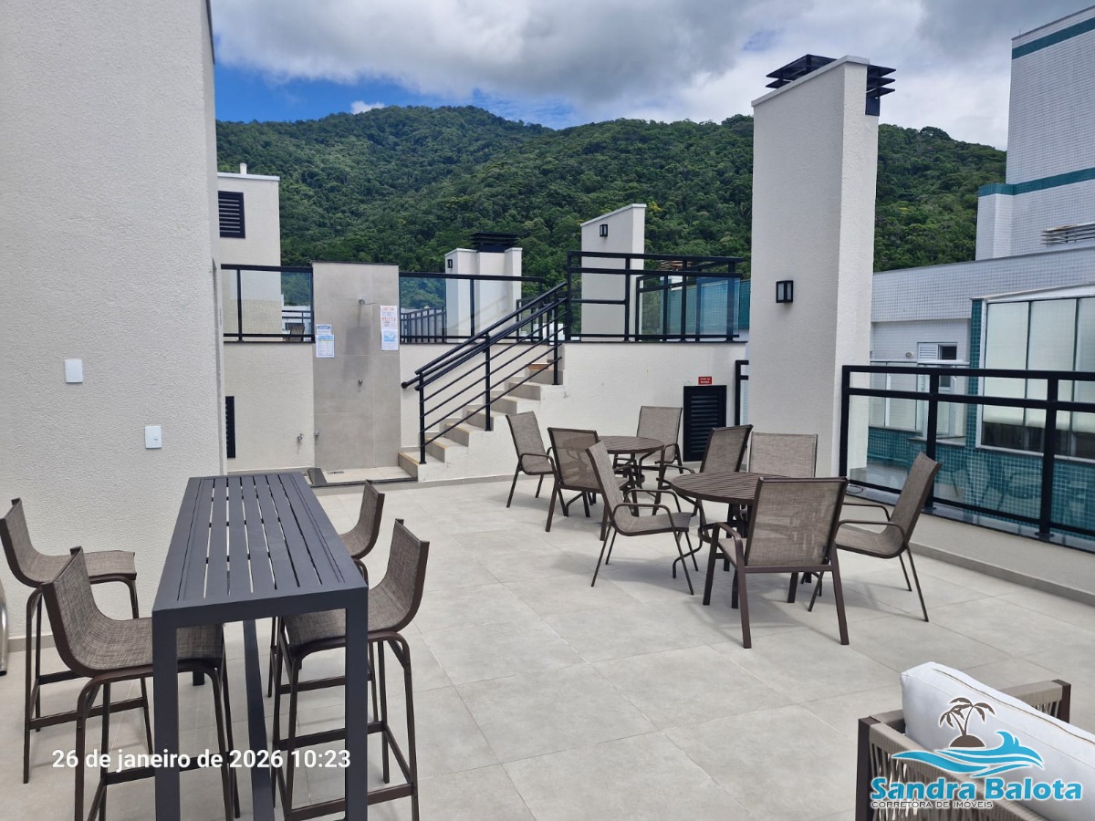 Apartamento com 1 dormitório de 41m²/ toninhas