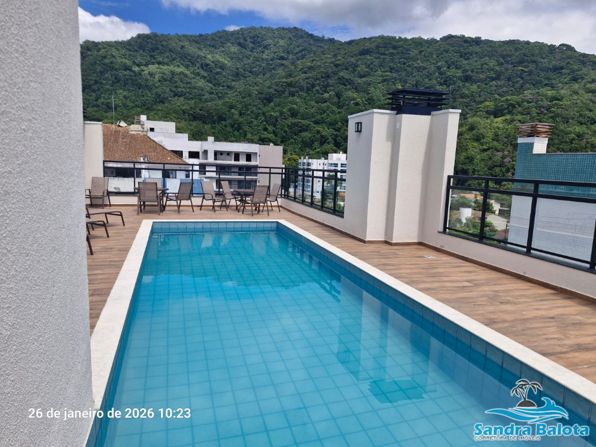 Apartamento com 1 dormitório de 41m²/ toninhas