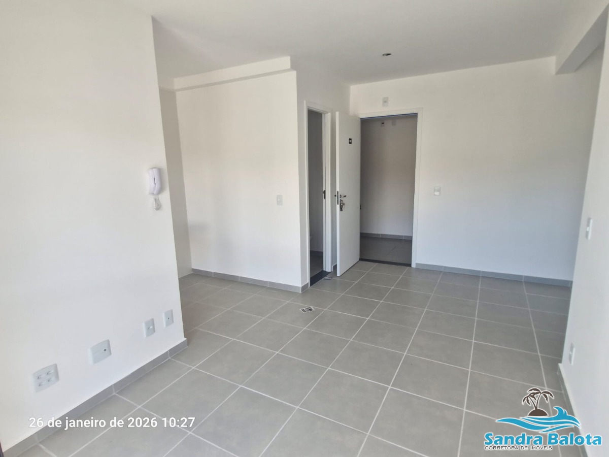Cobertura de 95m² com 2 suítes/ Toninhas-Novo