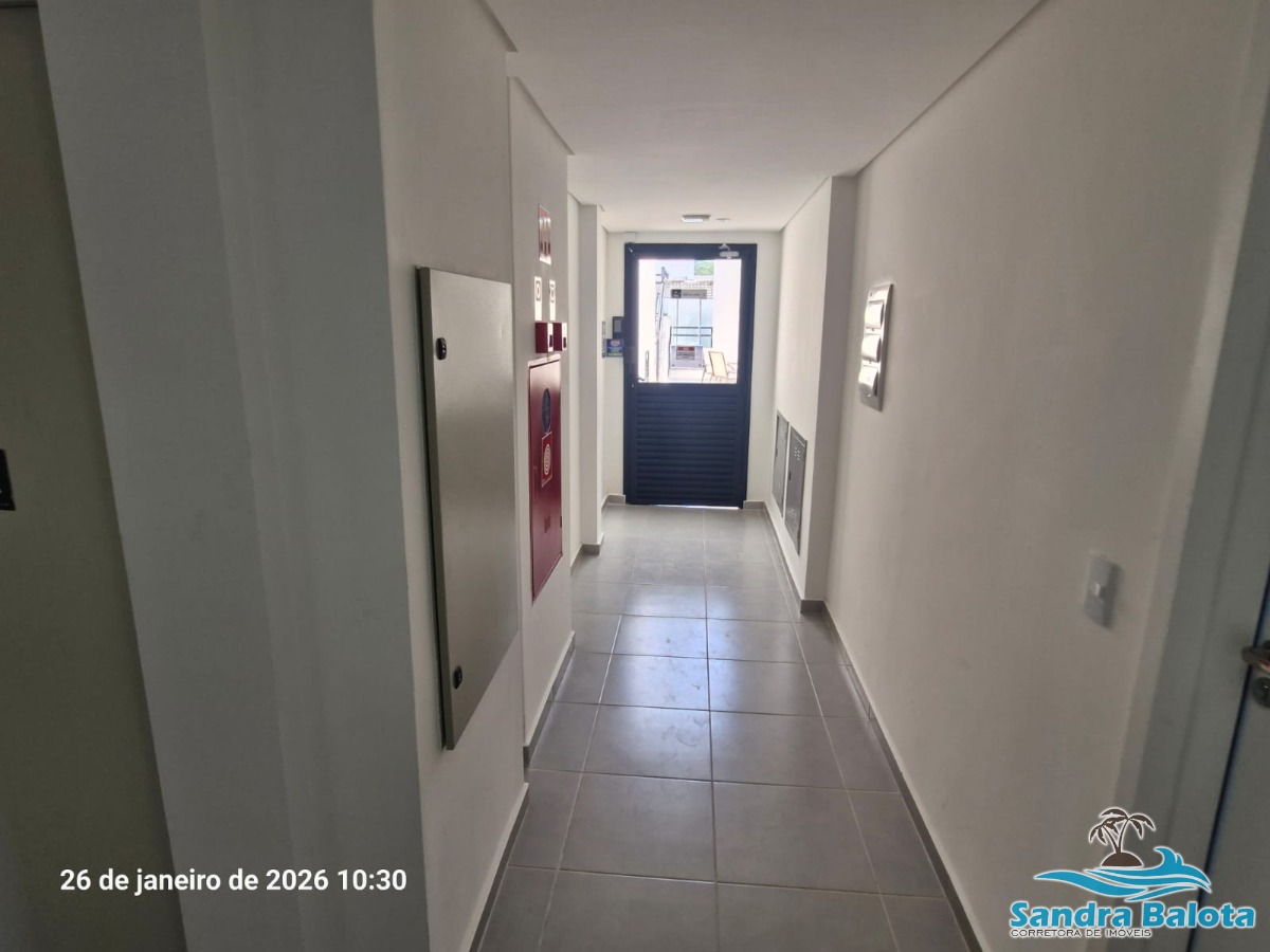 Cobertura de 95m² com 2 suítes/ Toninhas-Novo