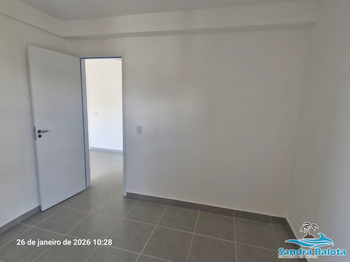 Cobertura de 95m² com 2 suítes/ Toninhas-Novo