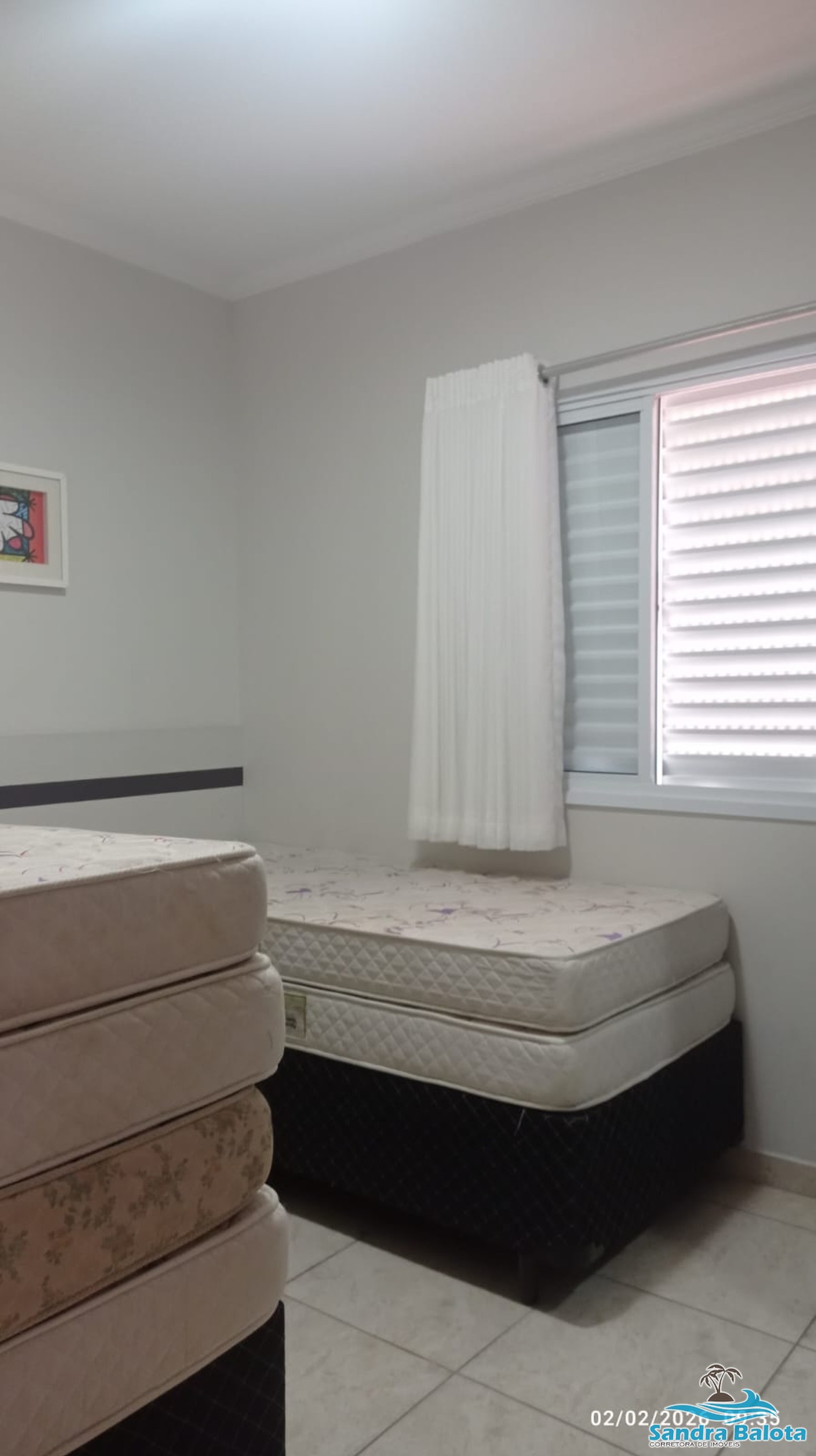 Apartamento a 100 metros da praia com 2 dormitórios de 71m²