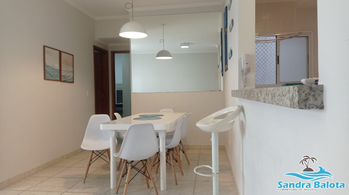 Apartamento a 100 metros da praia com 2 dormitórios de 71m²