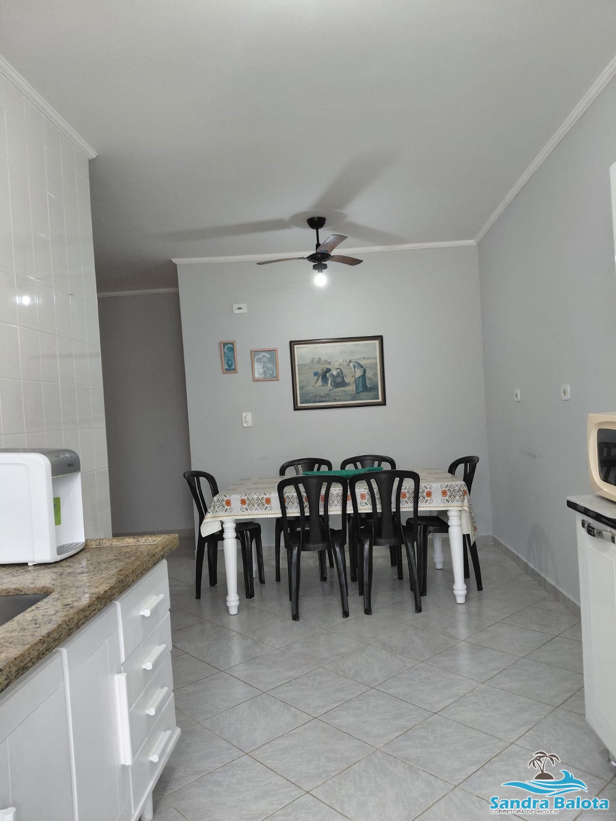 Apartamento Mobiliado no Tenório Ubatuba/SP Excelente oportunidade para morar ou investir em uma das regiões mais valorizadas de