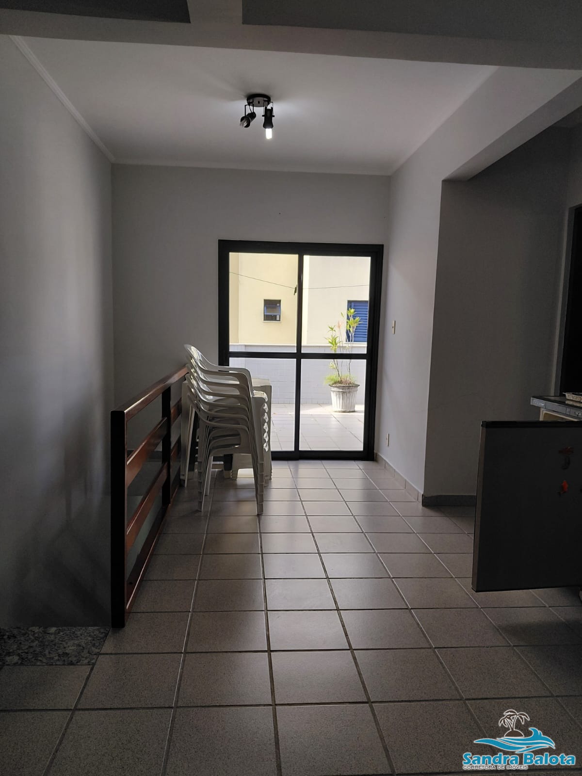 Cobertura Duplex a apenas 80 metros da praia Conforto, lazer e excelente localização!