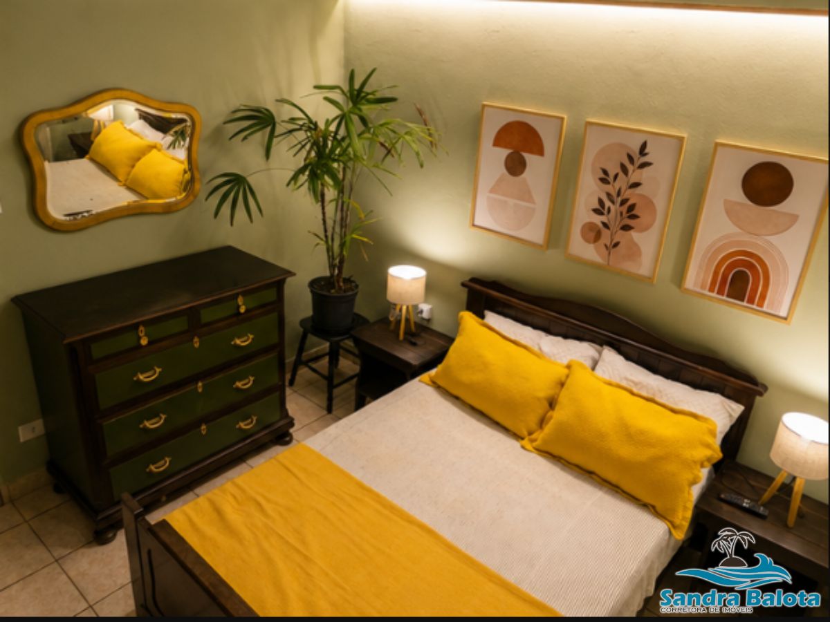 Apartamento de 2 dormitórios a 250 metros da Praia Grande/ Ubatuba