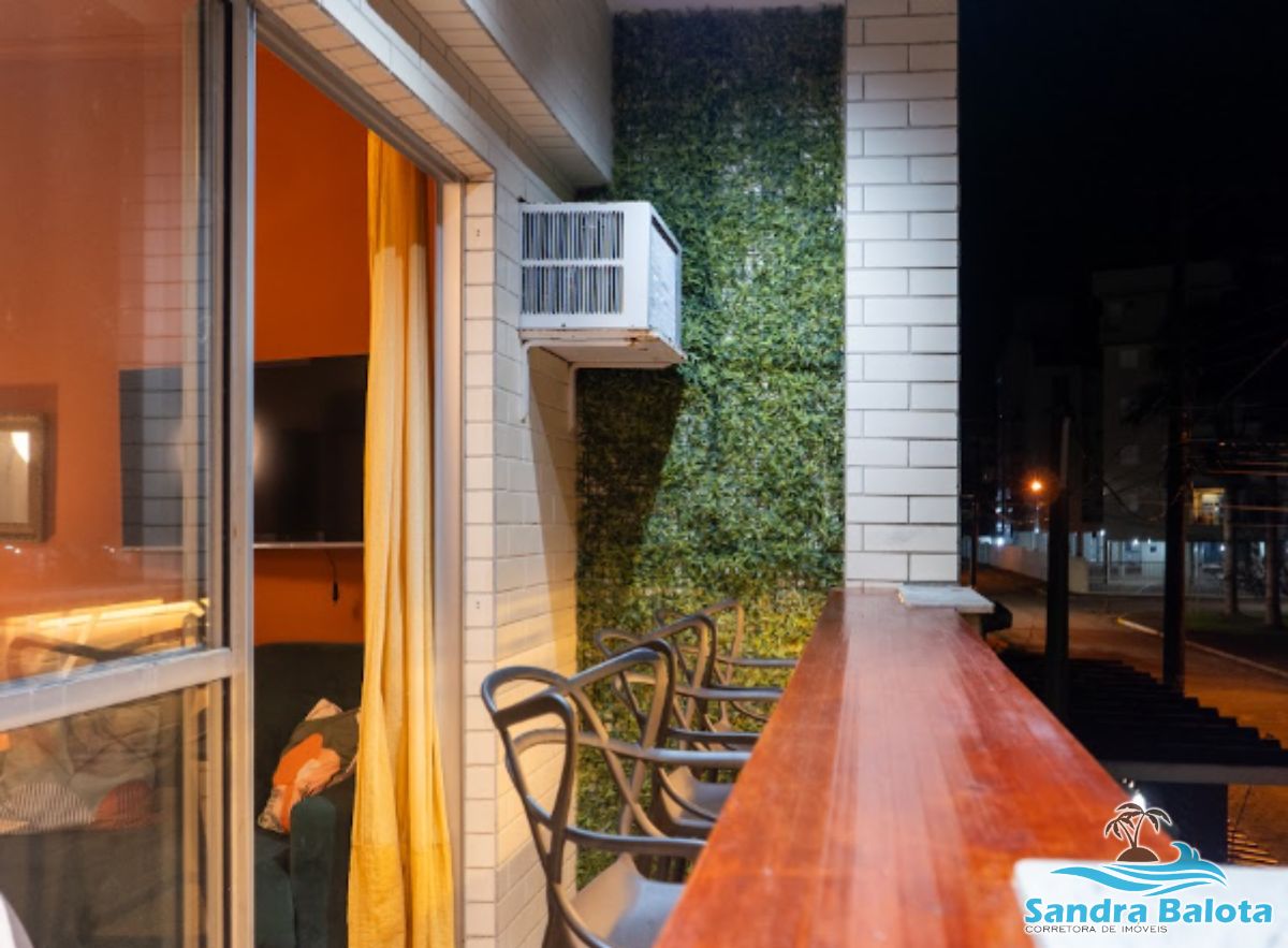 Apartamento de 2 dormitórios a 250 metros da Praia Grande/ Ubatuba