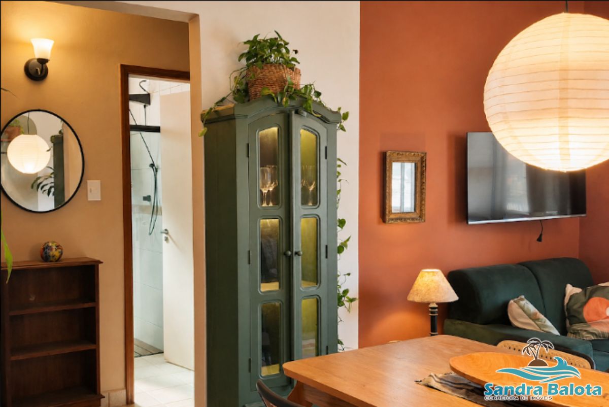 Apartamento de 2 dormitórios a 250 metros da Praia Grande/ Ubatuba