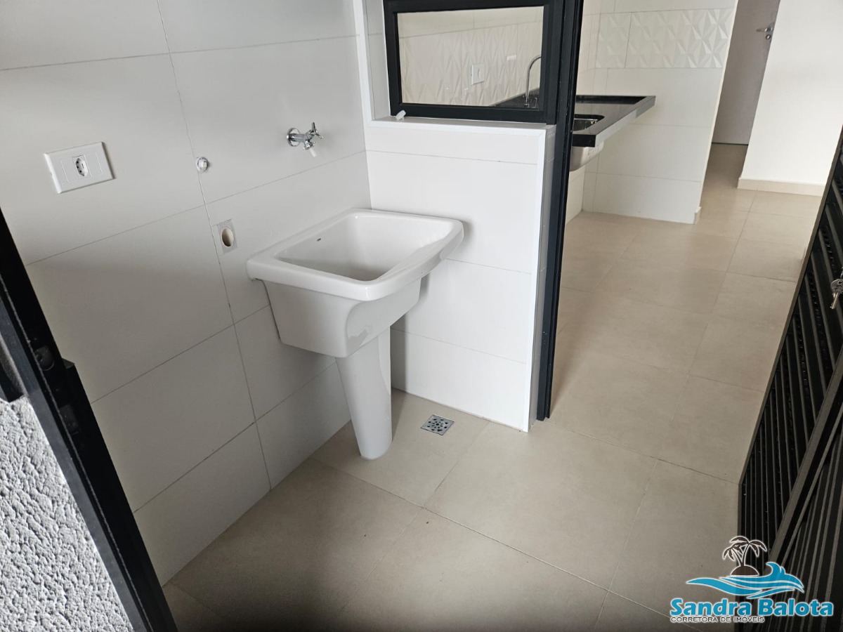 Apartamento com 2 suítes/Itaguá