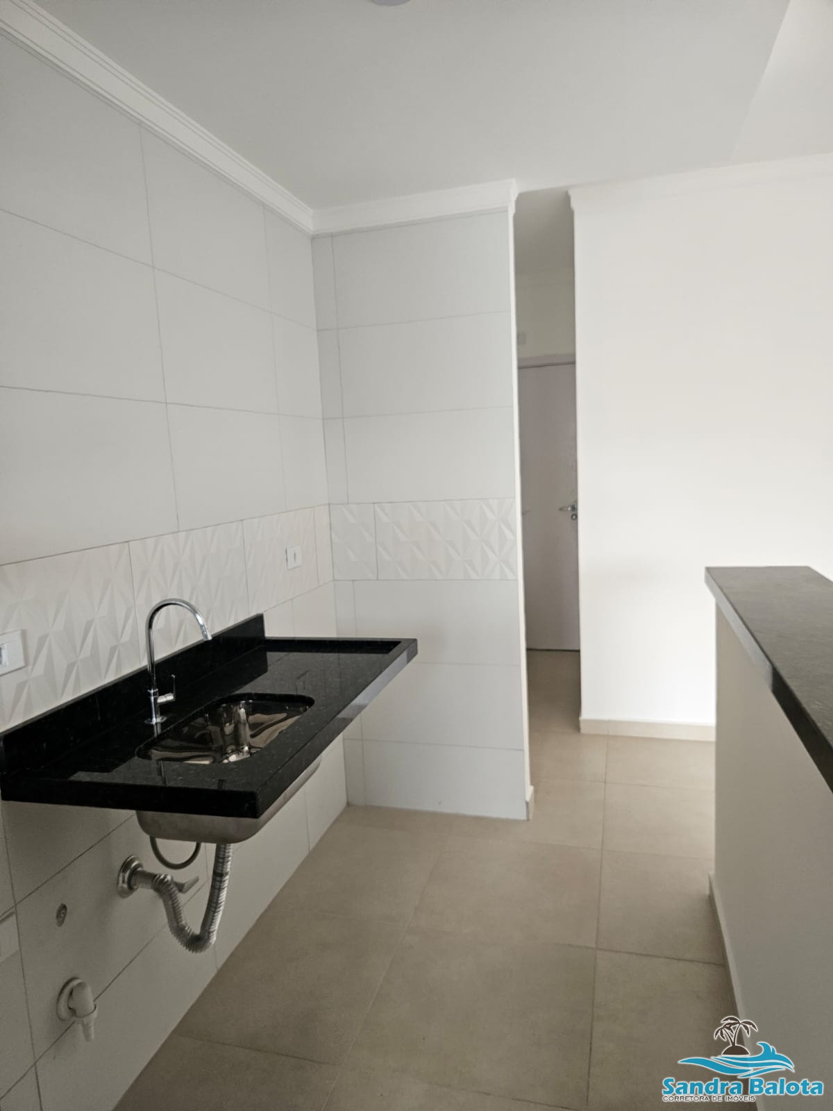 Apartamento com 2 suítes/Itaguá