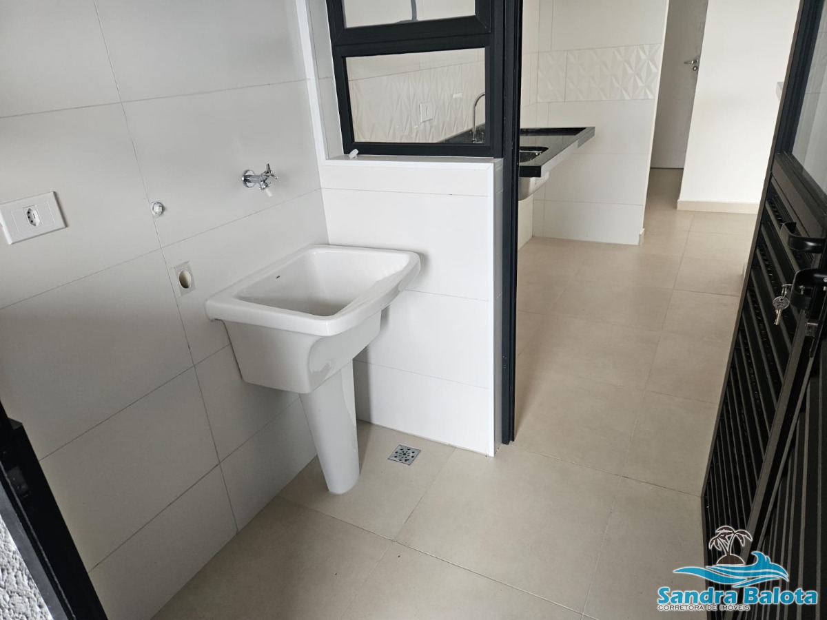 Apartamento com 2 suítes/Itaguá