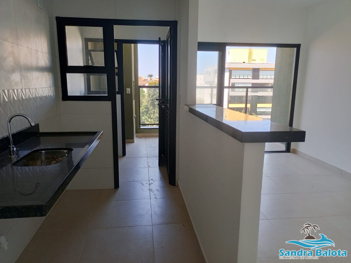 Apartamento com 2 Suítes 50 Metros da Orla do Itaguá