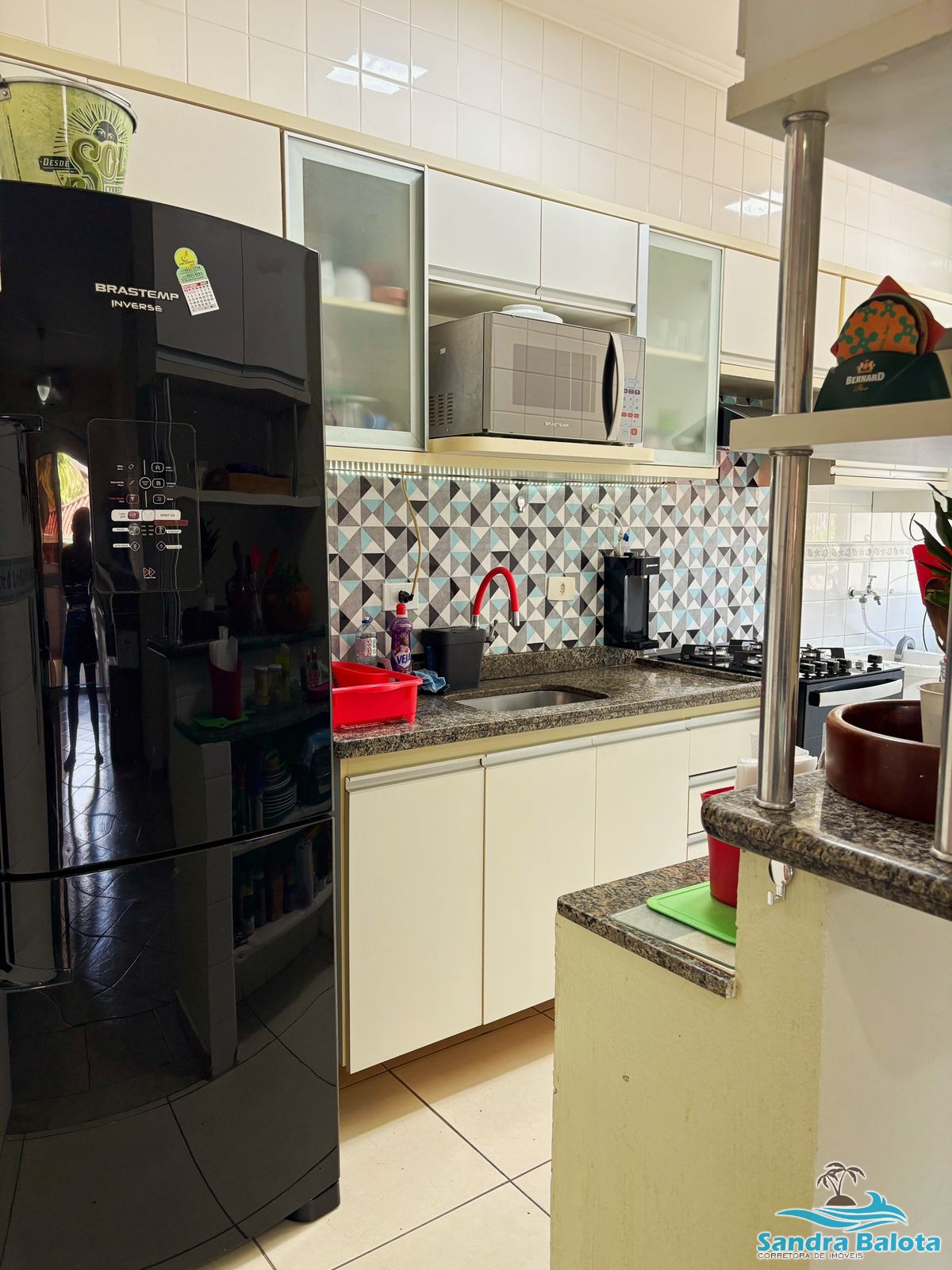 Apartamento com 2 dormitórios sendo 1 suíte/Itaguá