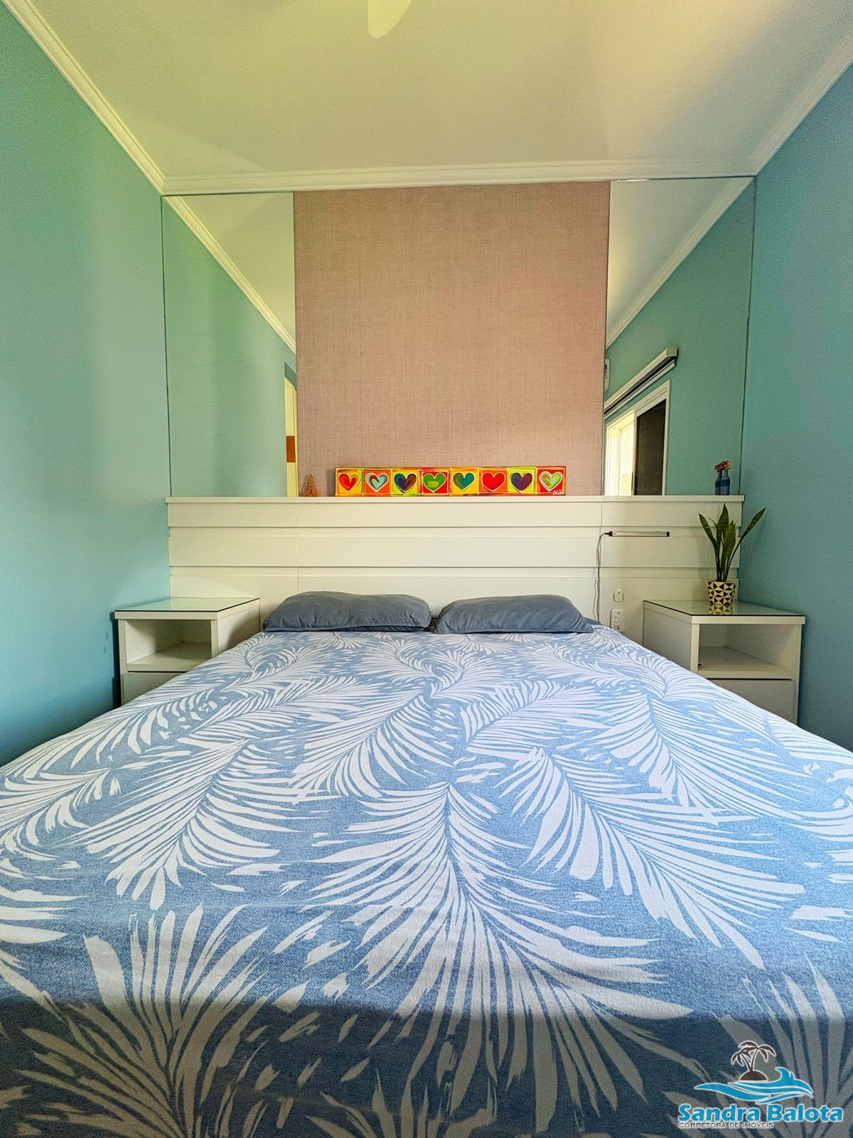Apartamento com 2 dormitórios sendo 1 suíte/Itaguá