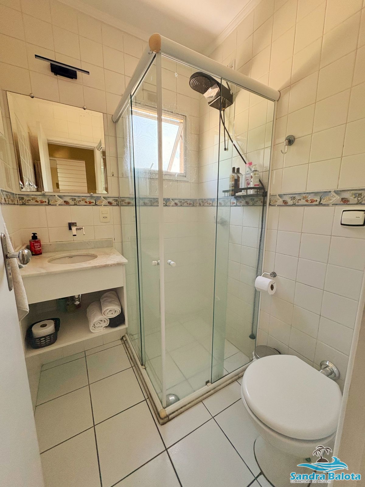 Apartamento com 2 dormitórios sendo 1 suíte/Itaguá