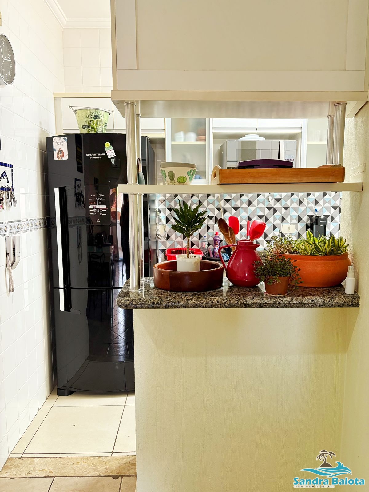 Apartamento com 2 dormitórios sendo 1 suíte/Itaguá