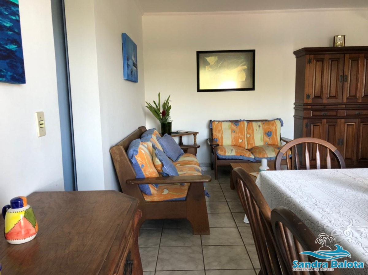 Apartamento com 2 dormitórios na Praia das Toninhas