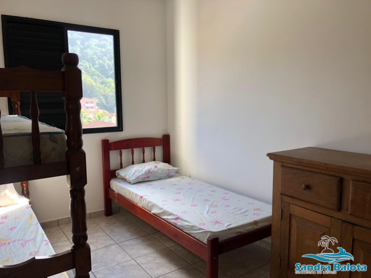 Apartamento com 2 dormitórios na Praia das Toninhas