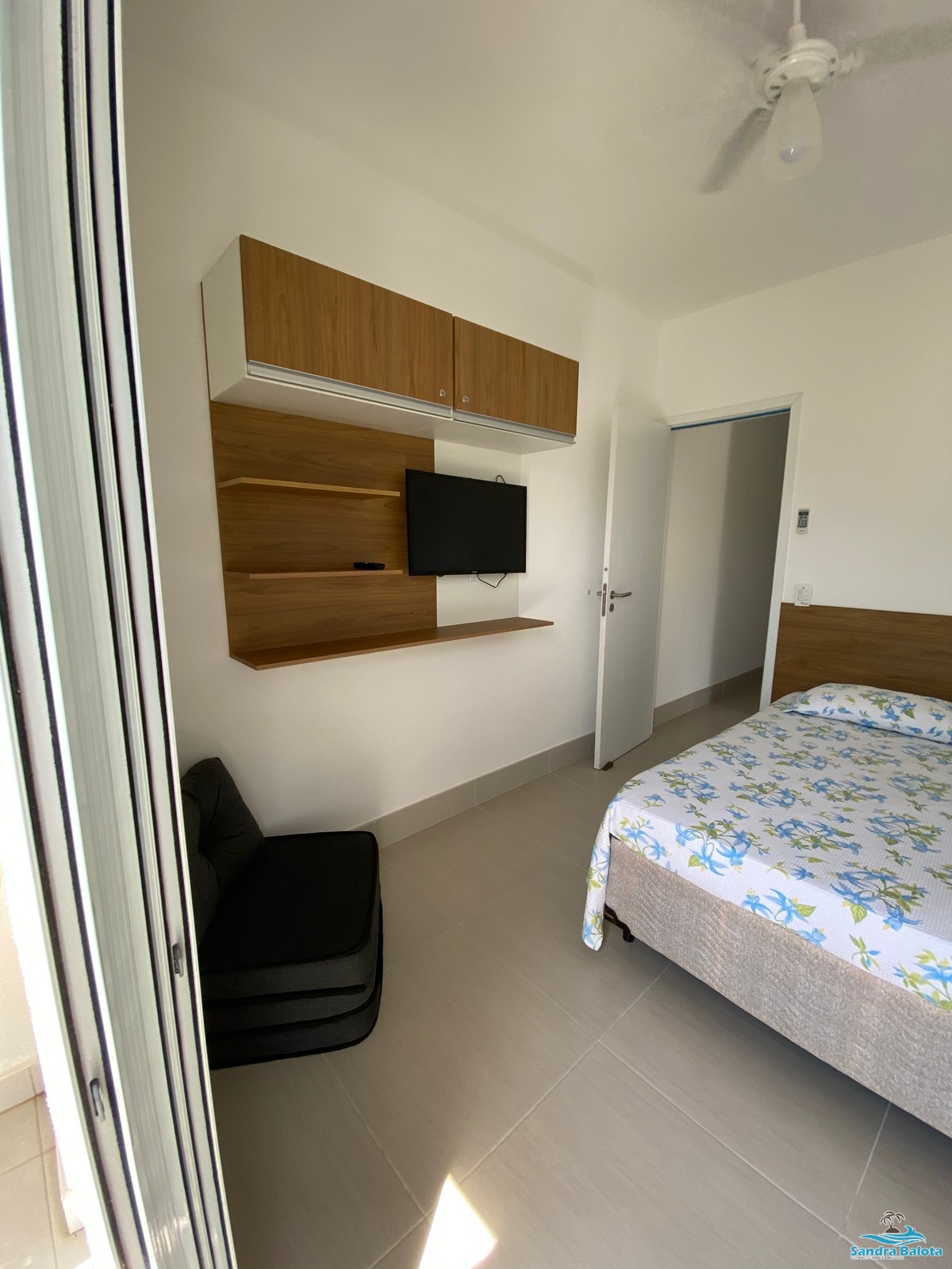 Belíssima cobertura com 3 dormitórios/Praia Grande-Ubatuba