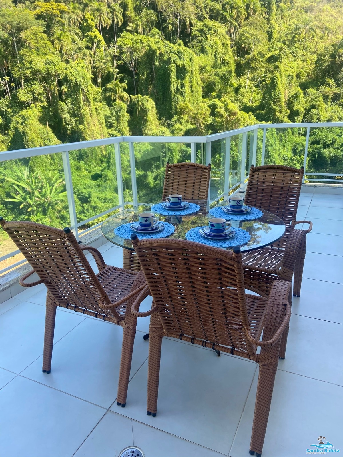 Belíssima cobertura com 3 dormitórios/praia grande-ubatuba