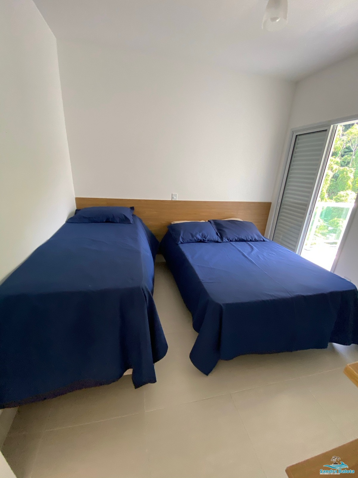 Belíssima cobertura com 3 dormitórios/praia grande-ubatuba
