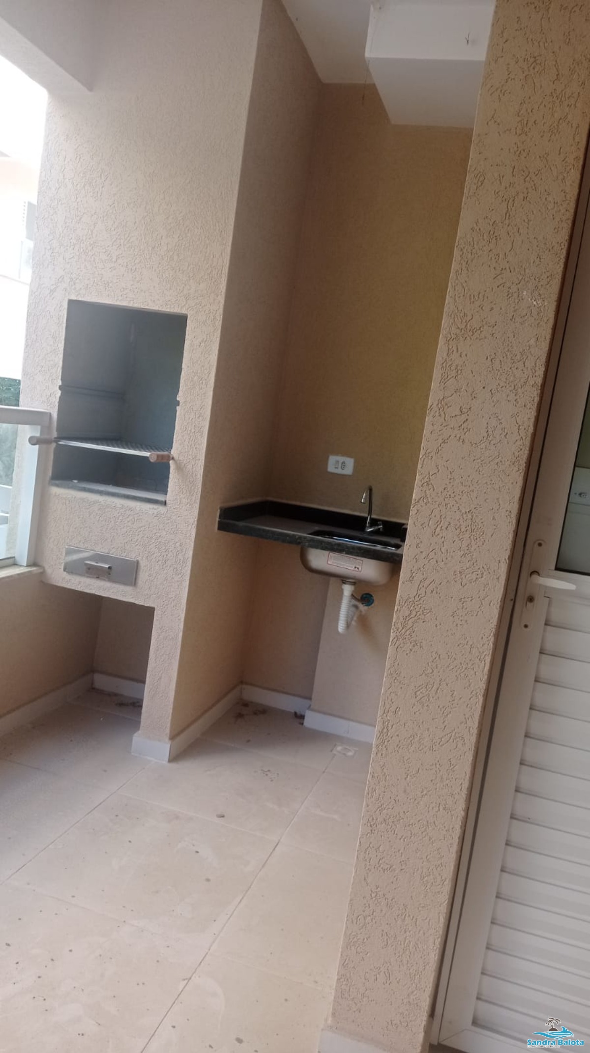 Apartamento novo, entrega recente de 2 dormitórios/toninha-u