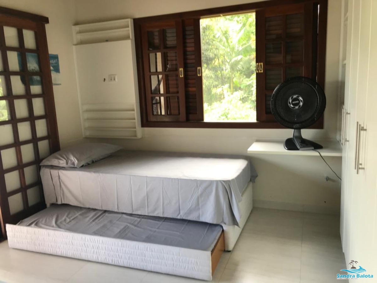 Sobrado com fino acabamento/Perequê Açu/Ubatuba
