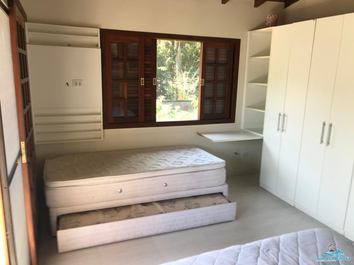 Sobrado com fino acabamento/Perequê Açu/Ubatuba
